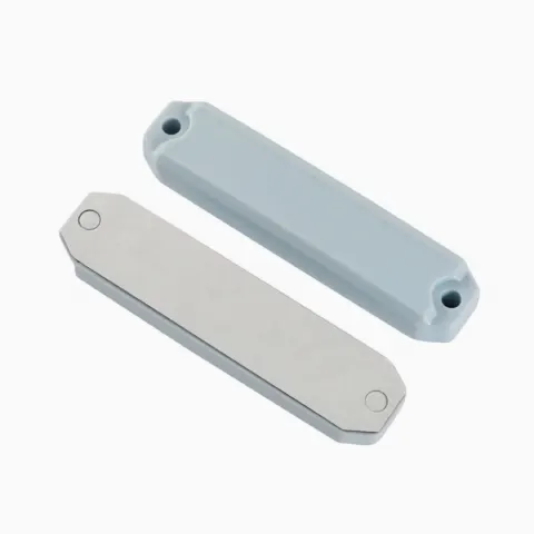 UHF RFID Metal-Mount Labels